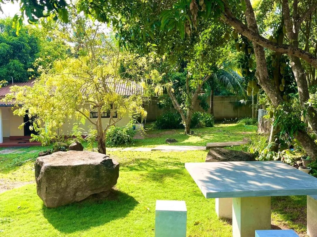Golden Residence Anuradhapura Εξωτερικό φωτογραφία
